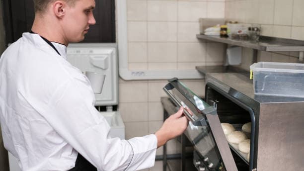 Find the Perfect Commercial Oven for Your Kitchen’s Needs!